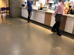 -麦当劳(中山大道中店)