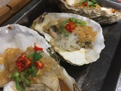 烤生蚝-喝丢一只鞋海鲜烧烤·海肠捞饭(市场店)