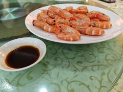 -鹏城人家海鲜酒家·23年老字号(较场尾店)