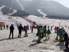 -鳌山滑雪度假区