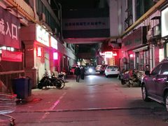 -何庄子阿米玛玛农产品批发市场