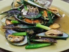 姜葱炒青口-贞姨美食·老字号海鲜大排档