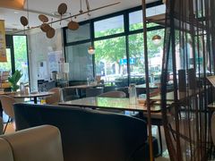 -必胜客(骡马市店)