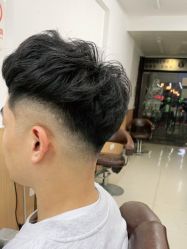 -纯剪男士理发馆·烫染专业店