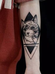 -木子·纹身店TATTOO穿孔·洗纹身