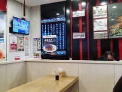 大堂-陕味食族油泼面·小炒盖码面(双榆树店)