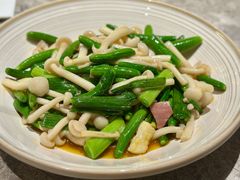 清炒白玉菇黄瓜苗-留半山·香港食堂(啦啦宝都店)