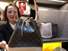 -路易·威登(香榭丽舍大道店)