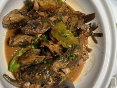 -鱼鲜饭香·招牌汽锅剁椒鱼头王