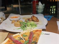 -JINNS锦时 steak&pizza(浸信会礼拜堂旧址店)