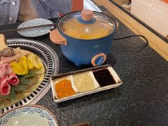 -炙忧烤肉屋(中国铁建广场店)