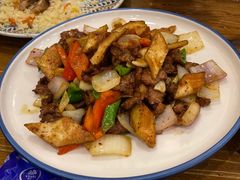 羊肉炒馕-清真·玛丽亚新疆菜主题餐厅(浙江中路店)