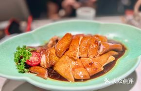 Three-Generation Cantonese Century Soy Sauce Chicken