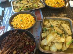 -去吃小龙虾·江湖菜·烧烤(南滨路店)