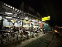 -Kat's Kitchen