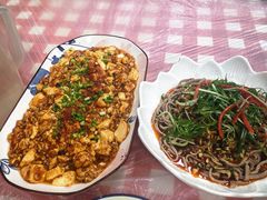 -洪霞餐馆