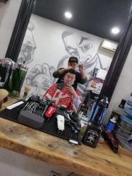 -TIGERBARBERSHOP 老虎男士理发店