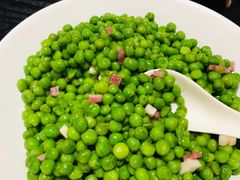 云腿昆明小豌豆-柒园·三十年创意杭帮菜(龙湖滨江天街店)