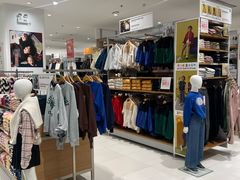 -优衣库(上海金桥国际商业广场店)