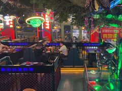 -路边边地标烧烤·川菜·小龙虾·音乐酒馆(良乡长虹店)