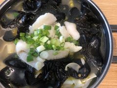 -线人米线(桂林路店)