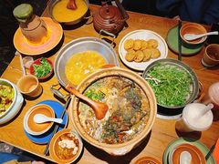 -吃饭皇帝大土家民族菜(正大广场店)