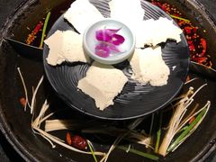 -渝涯重庆豆花老火锅(中赢国际店)
