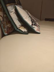 -玥奢国际母婴护理中心(滨江宝龙店)