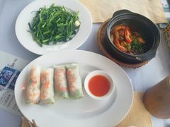 -Lanterns Vietnamese Restaurant