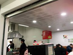 -何永光123鲜牛肉馆(1号店)
