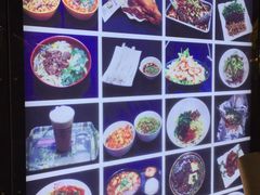 -食上东新街美食街区(民乐新都会店)