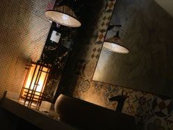 -新蝶变皮肤管理中心