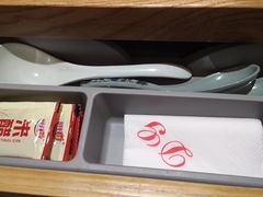 -大鼓米线(浦东长泰店)