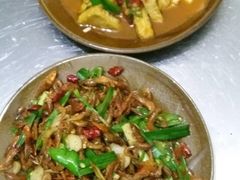 -古城苗家土菜馆(河景餐厅店)