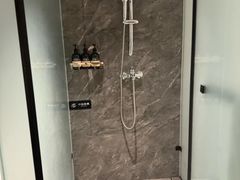 -成都ins星空塔酒店(春熙路天府广场店)