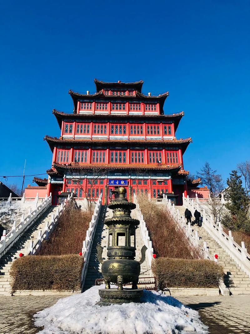 该处景点免费

观音山是辽宁省本溪市本溪满族自治县小市镇内的