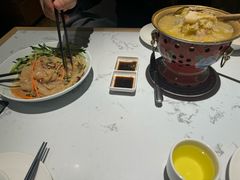 -关东小磨东北菜(漕河泾印象城店)