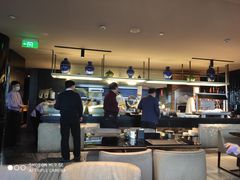 -唐拉雅秀酒店-西锦汇空中BBQ·思创餐厅