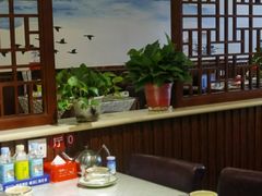 -华盛园卷子王农家菜水库鱼