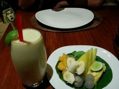android_upload_pic-DiAtas by Art Cafe Bumbu Bali