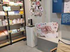 -伟伟宠物医院·CT影像中心·瑞派犬猫综合性门诊(汉口总院)