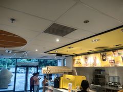 -麦当劳(萝岗敏捷广场店)