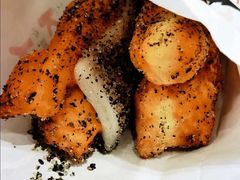 黑芝麻油条包麻糍-永和大王(广渠店)