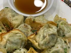 生煎馄饨-小实惠嘉(威海路店)