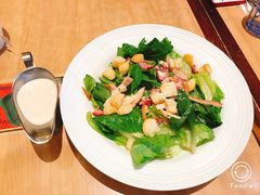 -必胜客(瑞虹店)
