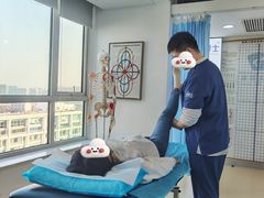 -体博士·疼痛调理·体态矫正·运动康复中心(大望路华贸店)