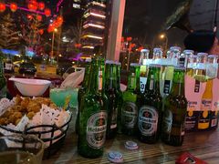-江湖酒吧