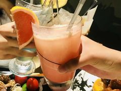 圣培露气泡水-穹六人间 people 6(岳阳路店)