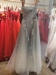 -LA GRACE高端婚纱礼服定制馆