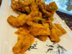 特色锅包肉-闯关东东北农家菜(崂山石老人店)